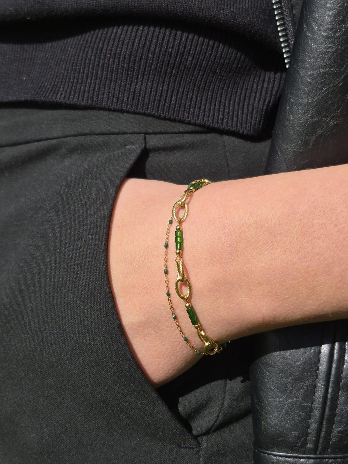 Bracelet double chaine avec pierre