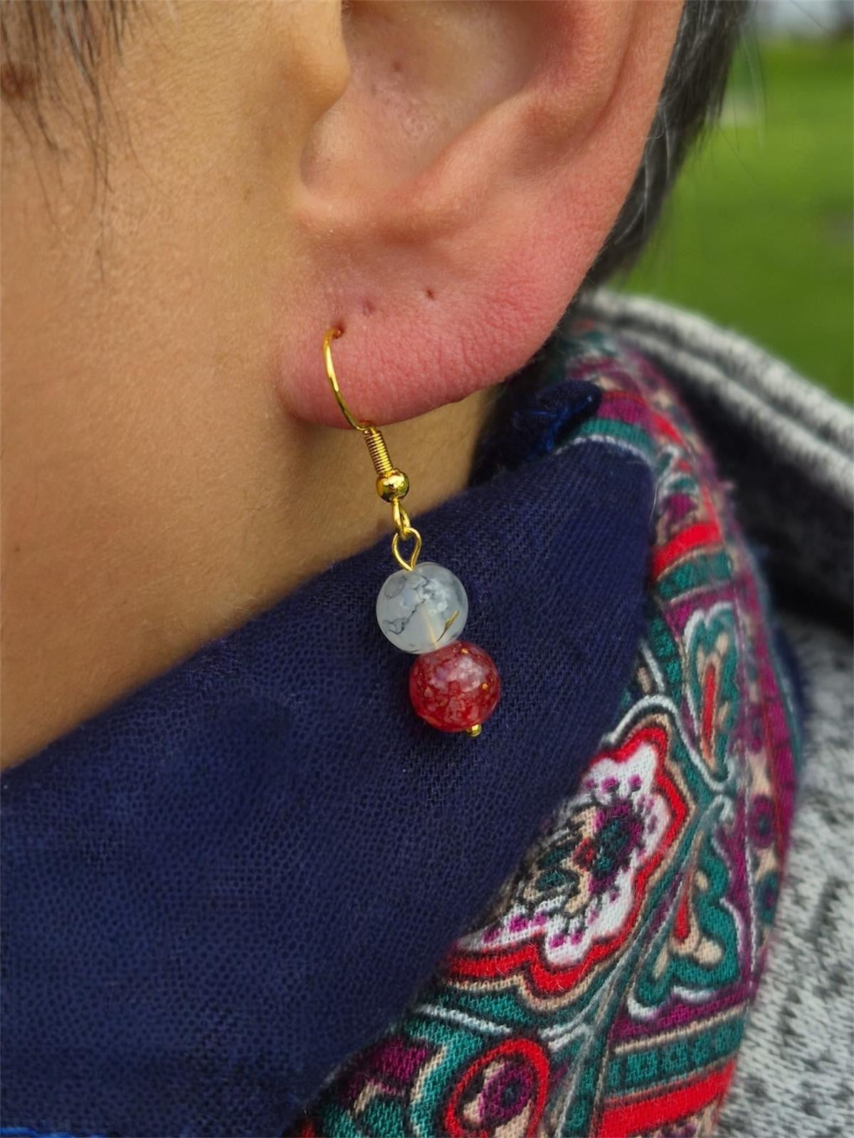 Créations  boucles d'oreilles rouges et lilas