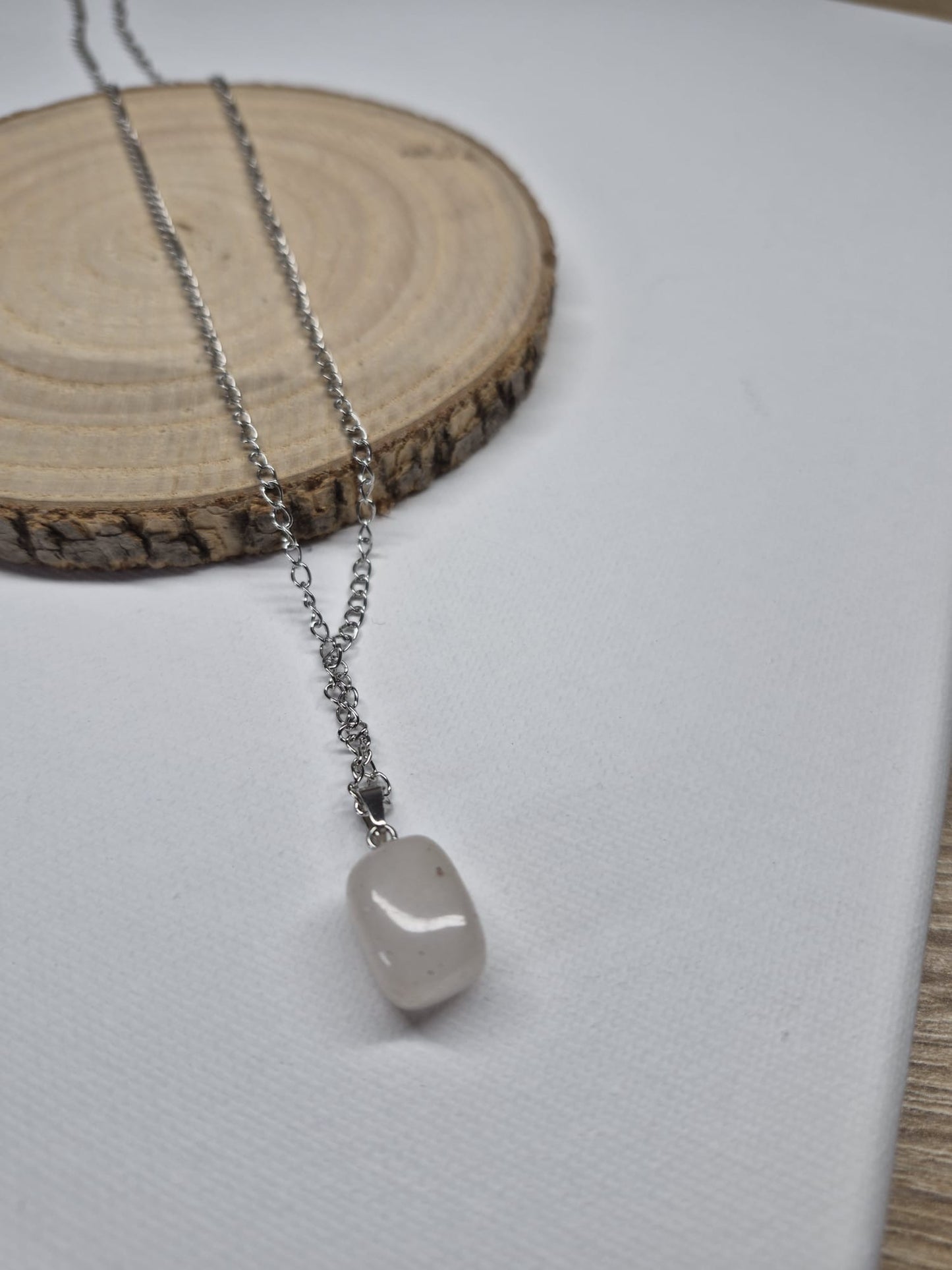 Collier “Talisman” blanc