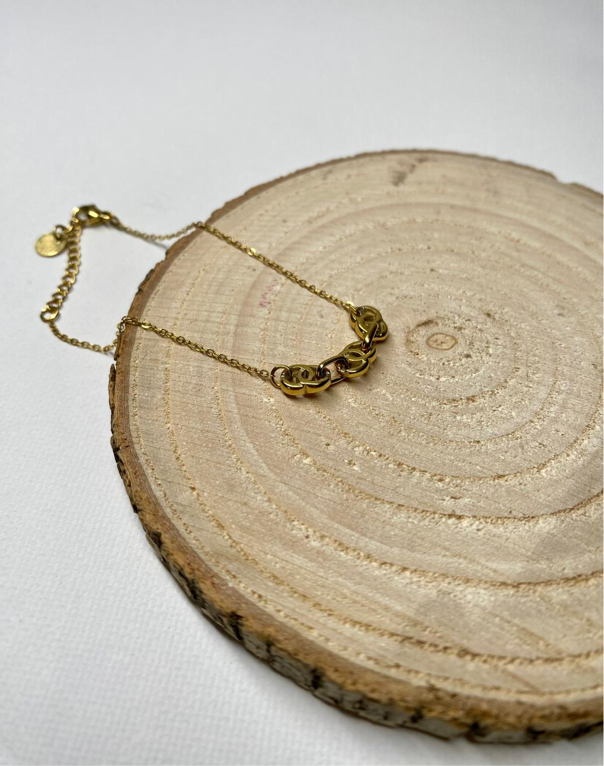 Bracelet avec maille au centre