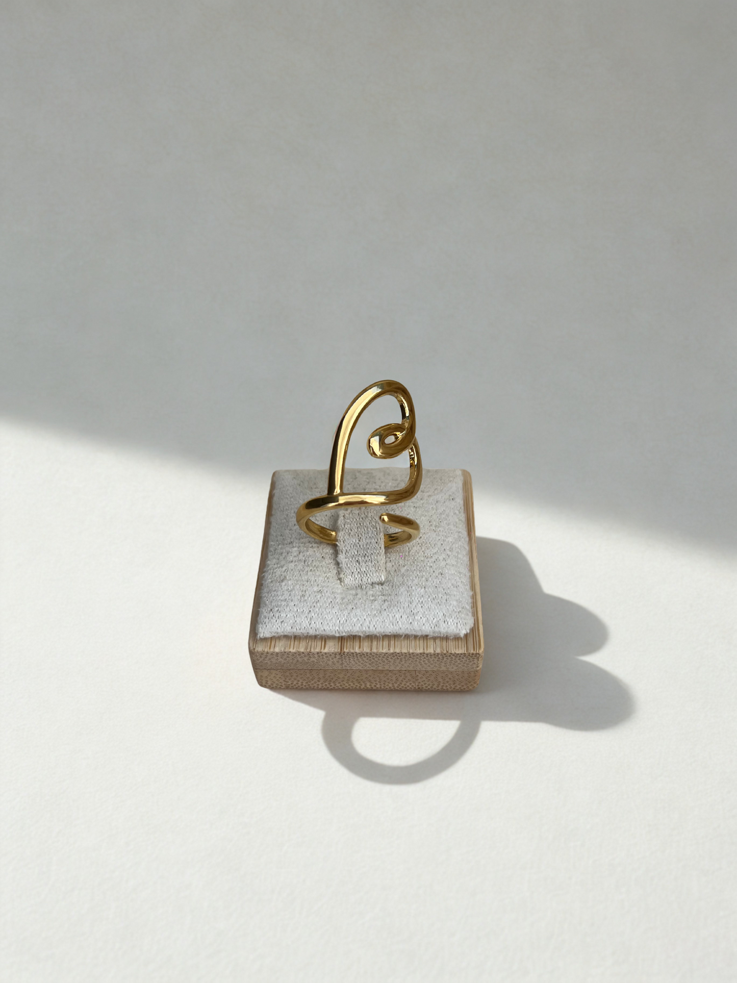 Bague “Cuore” dorée